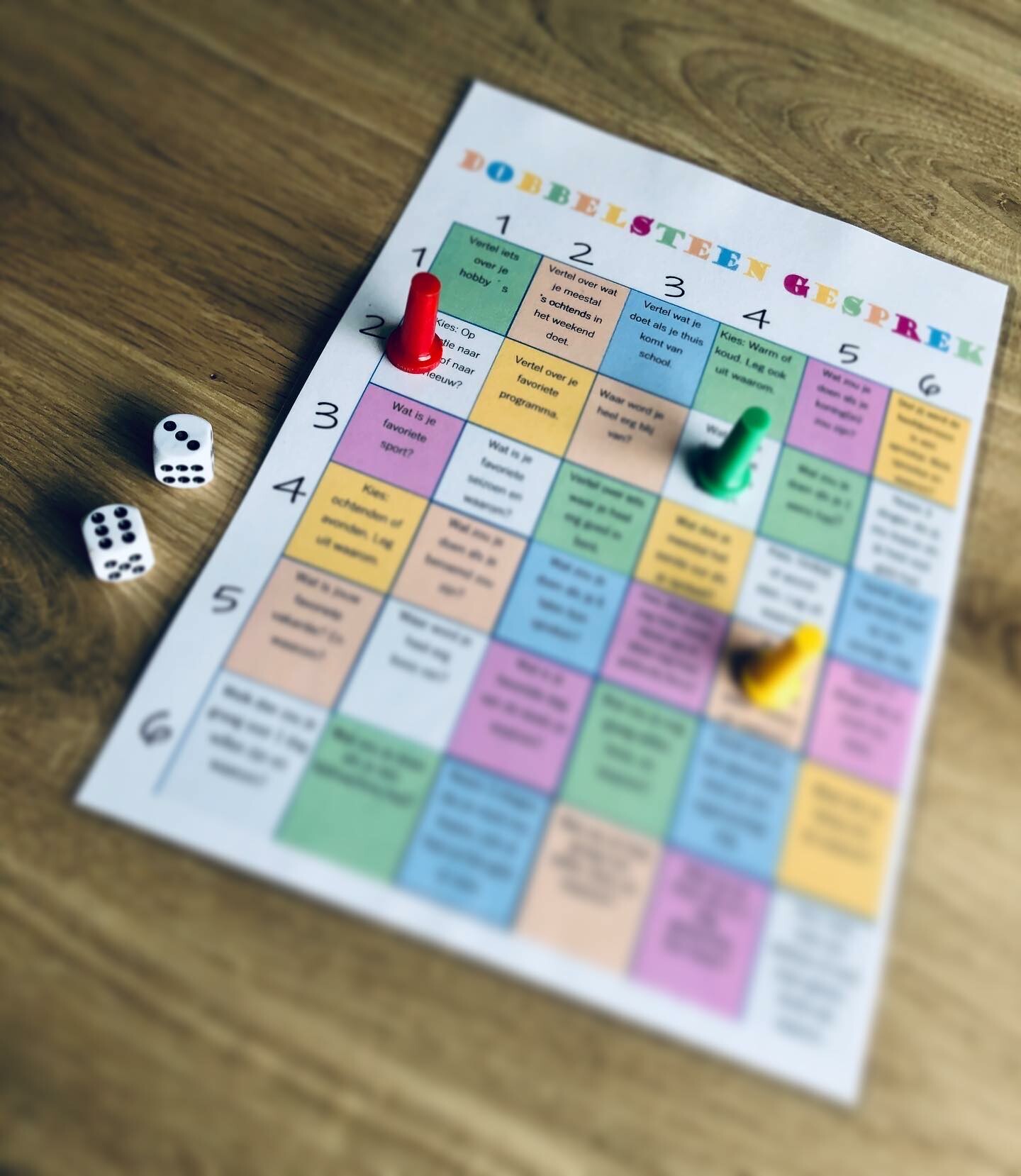 Dobbelsteengesprek (2 spellen)